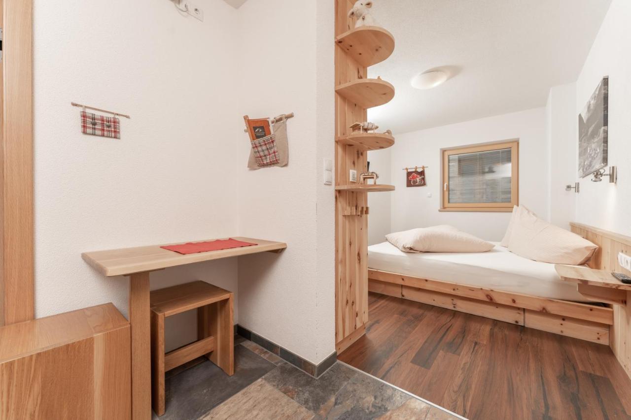 Aparthotel Ambiente Umhausen Eksteriør bilde